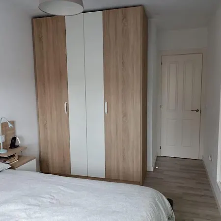 Apartment Atico De 2 Con Terraza En *